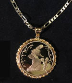 Queen Farah Diba, Memorabilia Necklace